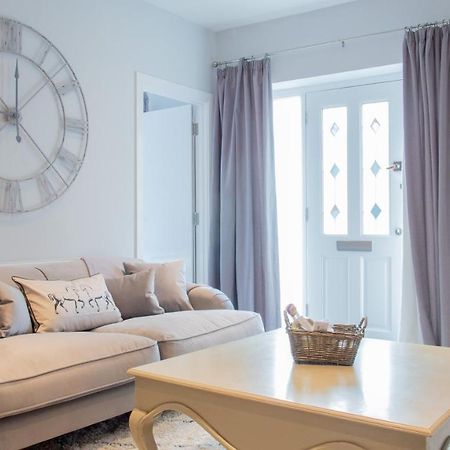 Modern Apartment With Free Parking And Wifi Stratford-upon-Avon Exteriér fotografie