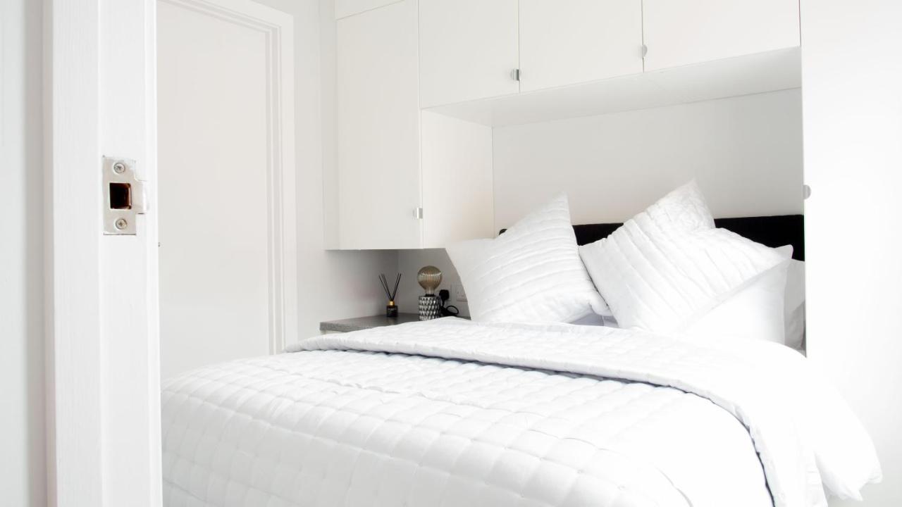Modern Apartment With Free Parking And Wifi Stratford-upon-Avon Exteriér fotografie