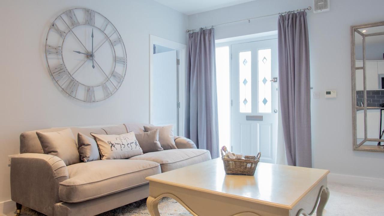 Modern Apartment With Free Parking And Wifi Stratford-upon-Avon Exteriér fotografie