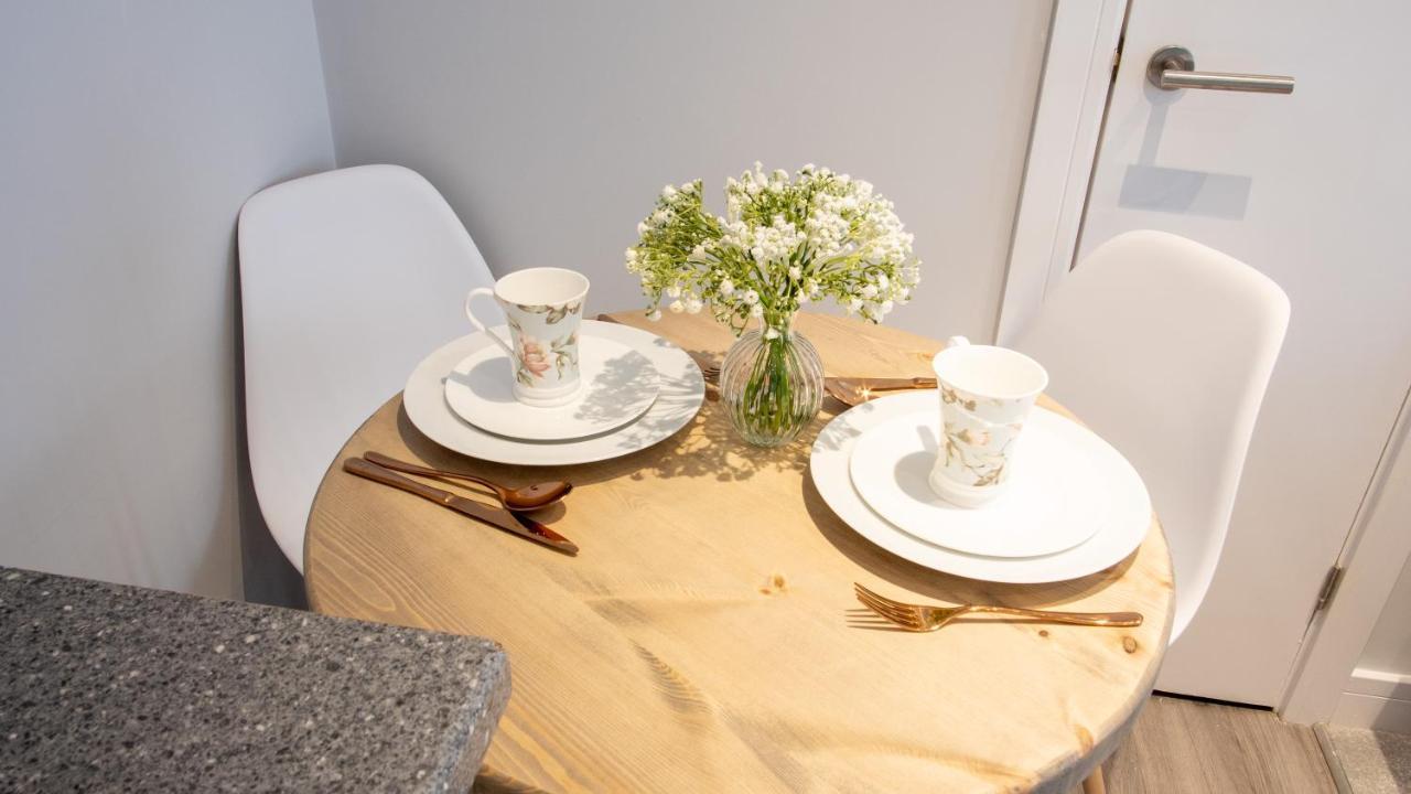 Modern Apartment With Free Parking And Wifi Stratford-upon-Avon Exteriér fotografie